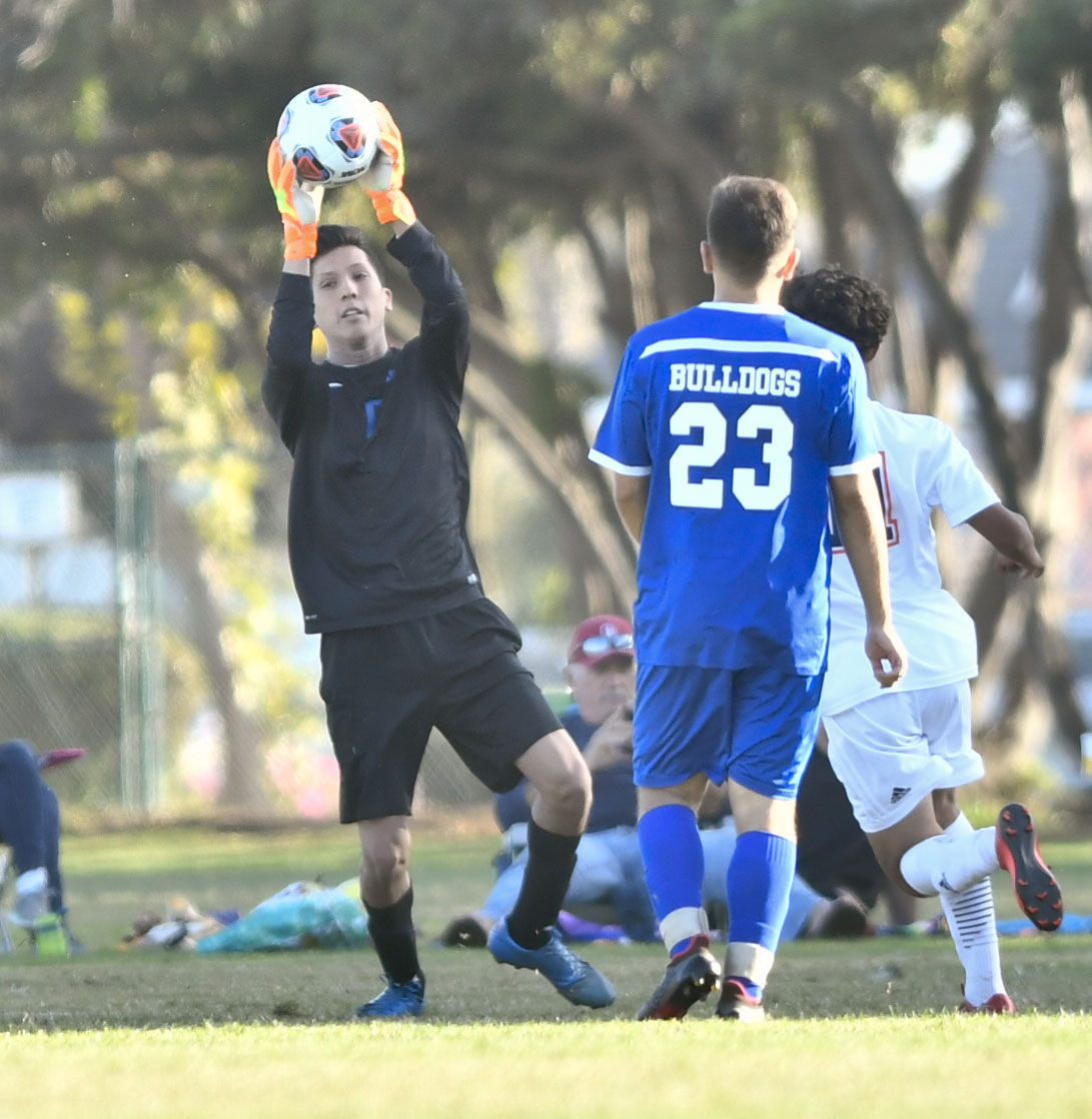 091118 COS Hancock mens soccer 05.jpg